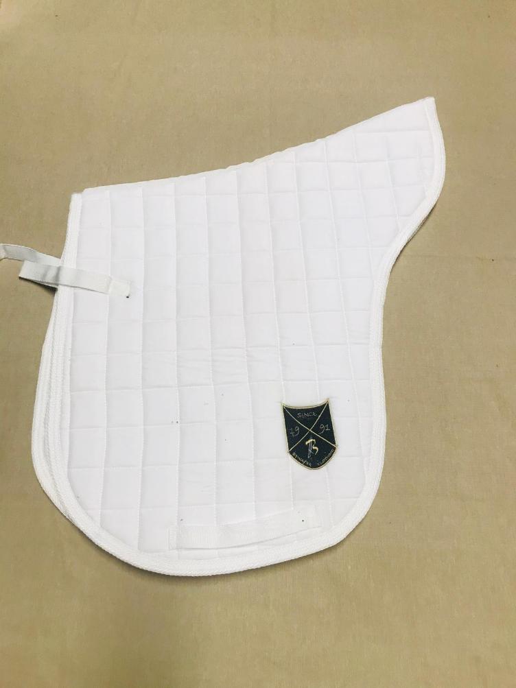 Secondhand-Artikel | Schabracke Sattelform Dressur (neuwertig)