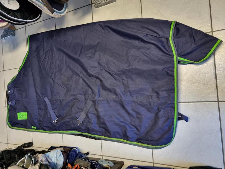 Secondhand-Artikel | Winterdecke 200g 150cm