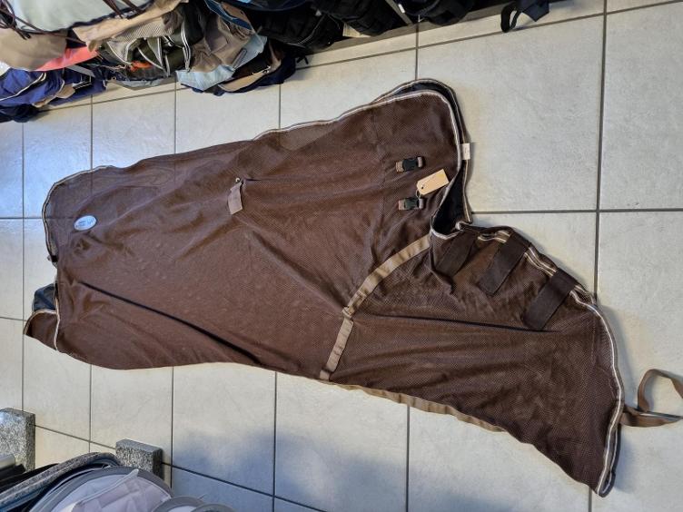 Secondhand-Artikel | Fliegendecke mit Halsteil 125cm