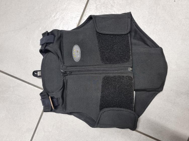 Secondhand-Artikel | Rückenprotektor Gr. 4XS