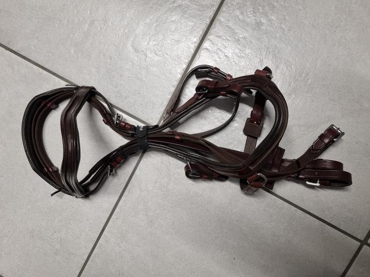 Secondhand-Artikel | Zaumzeug zum verzieren Gr. Full (Neu)