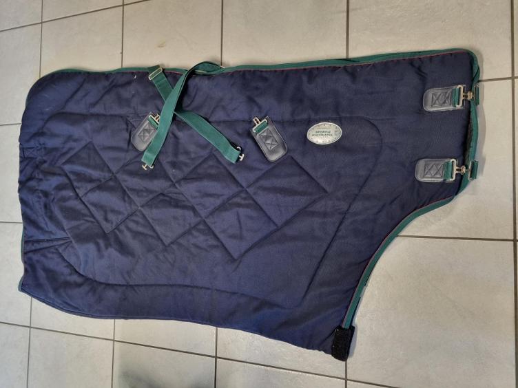 Secondhand-Artikel | Stalldecke ca. 200g 145cm