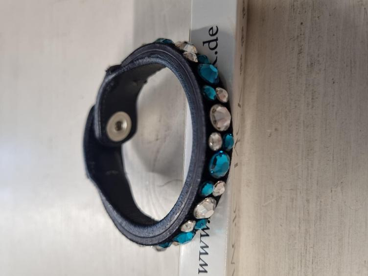 Secondhand-Artikel | Magic Tack Armband