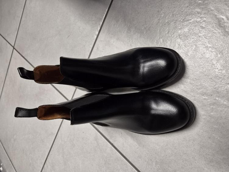 Secondhand-Artikel | Stiefelette Gr. 38 (Neu)