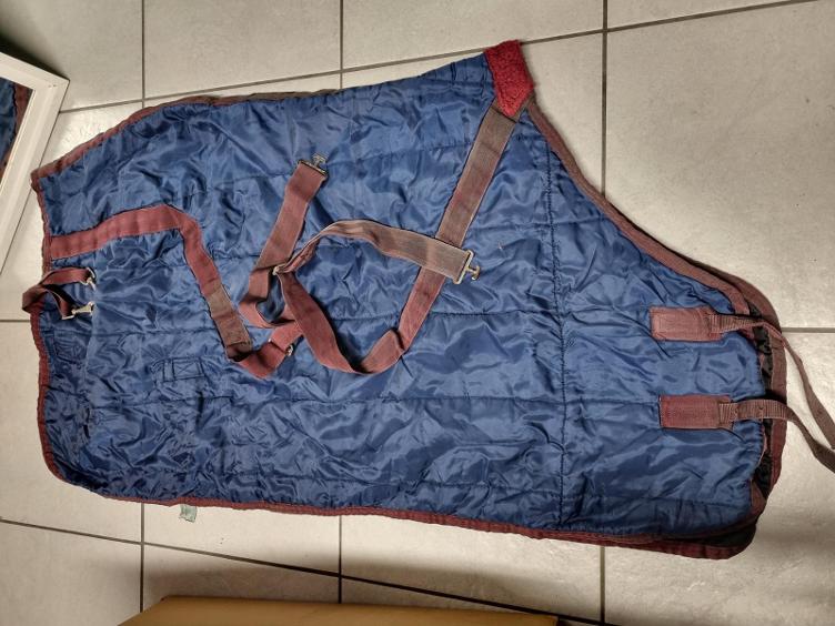 Secondhand-Artikel | Stalldecke ca. 100g 105cm