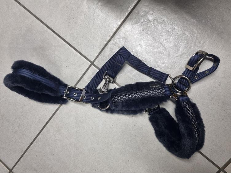 Secondhand-Artikel | Halfter Kunstfell Gr. Cob (Neu)
