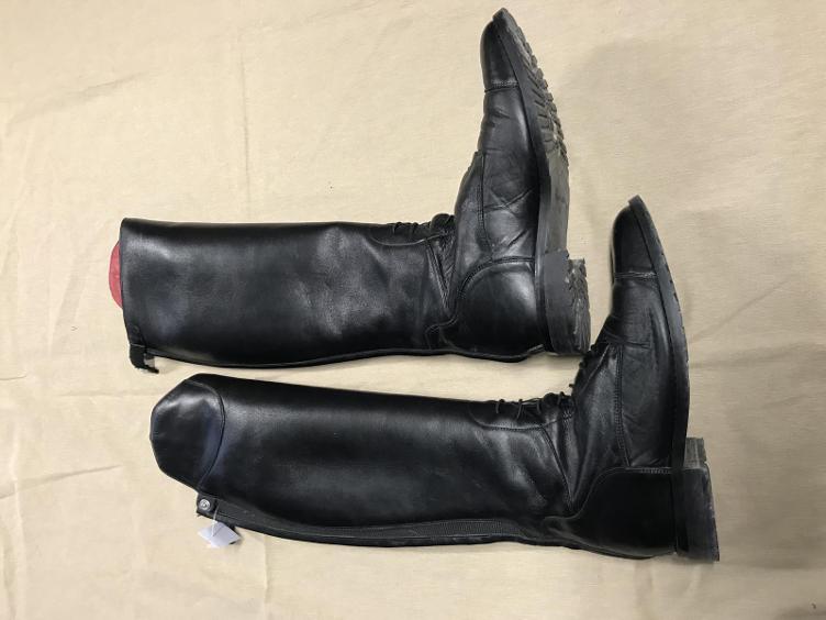 Secondhand-Artikel | Lederreitstiefel mit RV und wärmender Fütterung 42