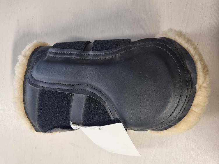 Secondhand-Artikel | Kunstfell-Gamaschen Gr. S (Neu)