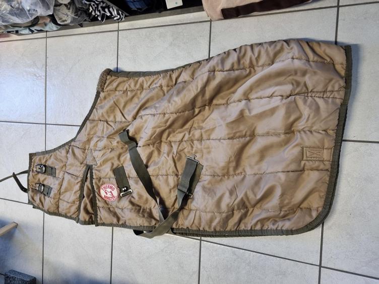 Secondhand-Artikel | Stalldecke ca. 100-150g 100cm