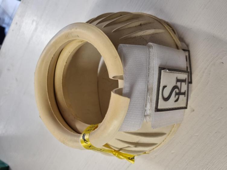 Secondhand-Artikel | Gummiglocken mit Klett Gr. Full (Neu)