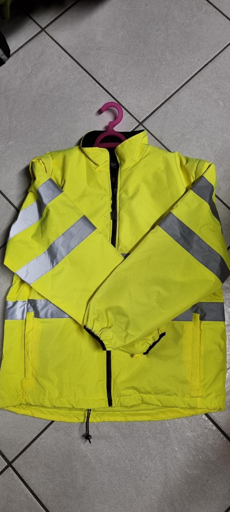 Secondhand-Artikel | Leuchtjacke Gr. L