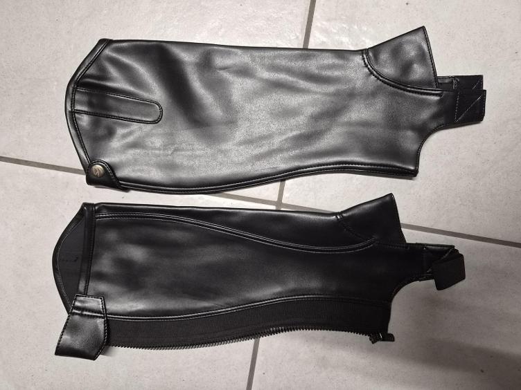 Secondhand-Artikel | Mini-Chaps Leder Gr. M (Neu)