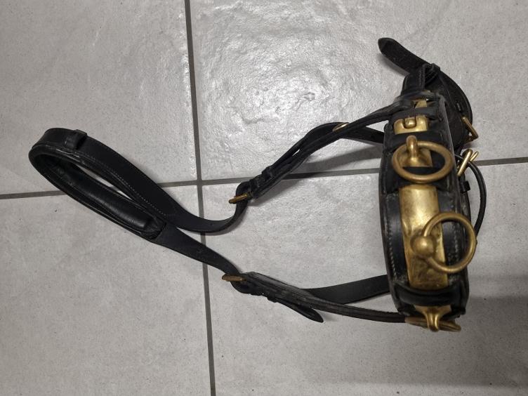 Secondhand-Artikel | Kappzaum Gr. Full