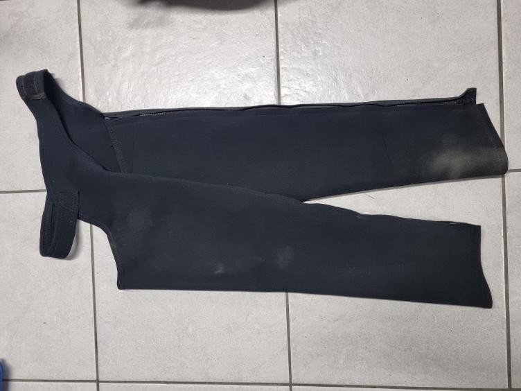 Secondhand-Artikel | Neopren Chaps Gr. S