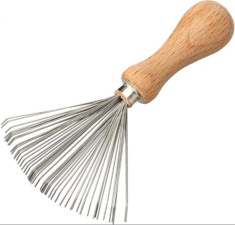 Neuware | Klettbürste mit Holzgriff