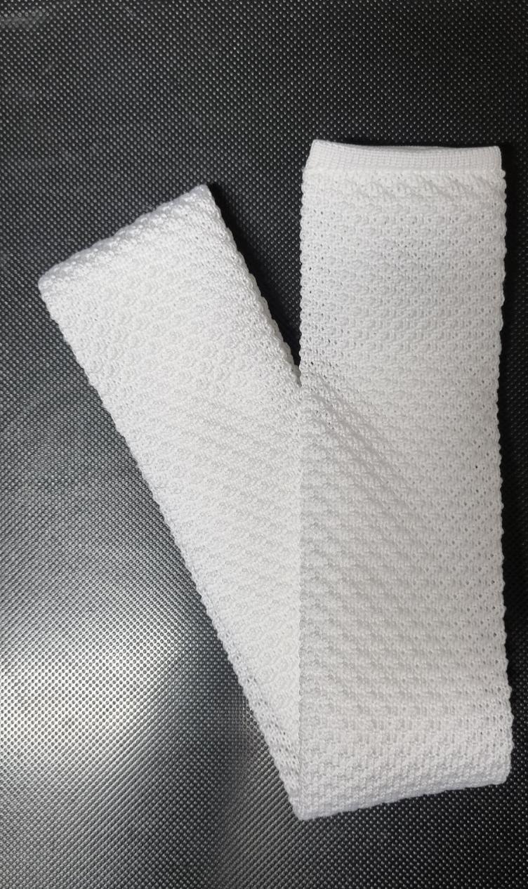 Neuware | Krawatte gestrickt